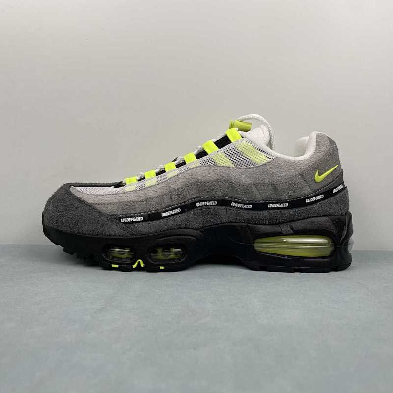X NIKE Air Max 95 IB4523-004 40 40 5 41 42 42 5 43 44 44 5 45 46 47 5 48 5